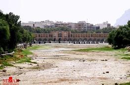 تخصیص ۸۵ درصد آب برای بخش کشاورزی اصفهان گزافه گویی است