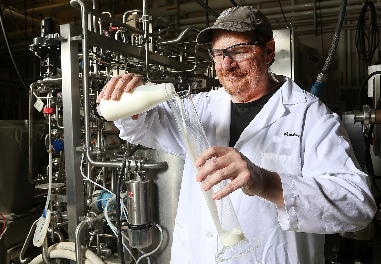 فساد کمتر مواد لبنی با تحقیق روی ترکیب میکروبی شیرخام
