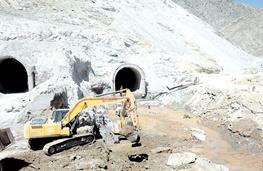 سد «مشمپا» به بیپولی خورد