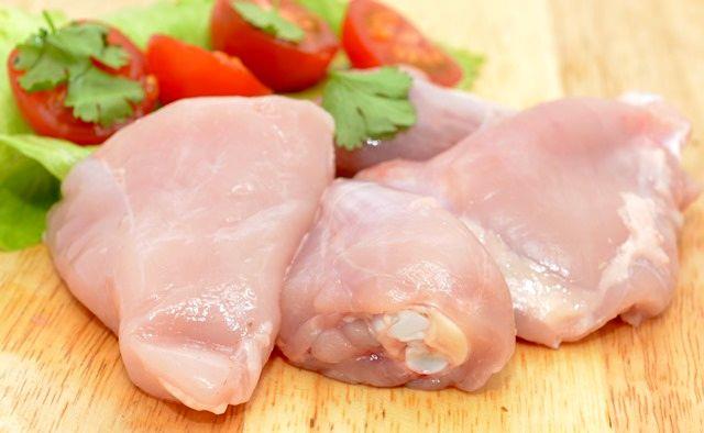 قیمت واقعی مرغ، 7800 تومان است نه کمتر/ فاصله پنج برابری قیمت گوشت قرمز و مرغ