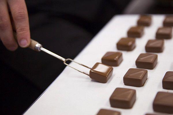 گردش مالی 17 هزار میلیارد تومانی در صنعت شیرینی و شکلات / پانزدهمین نمایشگاه بین المللی شهریور ماه امسال با شکوه بیشتر برگزار می شود