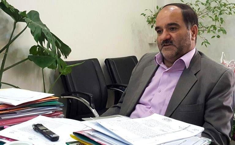 مقررات کشاورزی را به سود تسهیل صادرات و حذف امضاهای طلایی تدوين و اصلاح خواهيم كرد