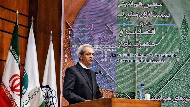 تببین موضوع همکاری‌های مشترک اتاق ایران و محیط زیست در هفته آینده/ محیط زیست باید به صحنه سرمایه‌گذاری مولد تبدیل شود