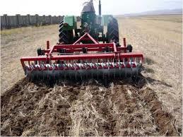 کشت مکانیزه سه هزار و 650 هکتار از اراضی شهرستان ایوان