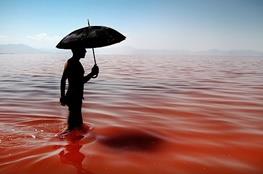 خطری که از سر گذشت/ مهار شن‌های روان دریاچه ارومیه برای مدفون نشدن ۷۵هزار هکتار باغ و زمین کشاورزی