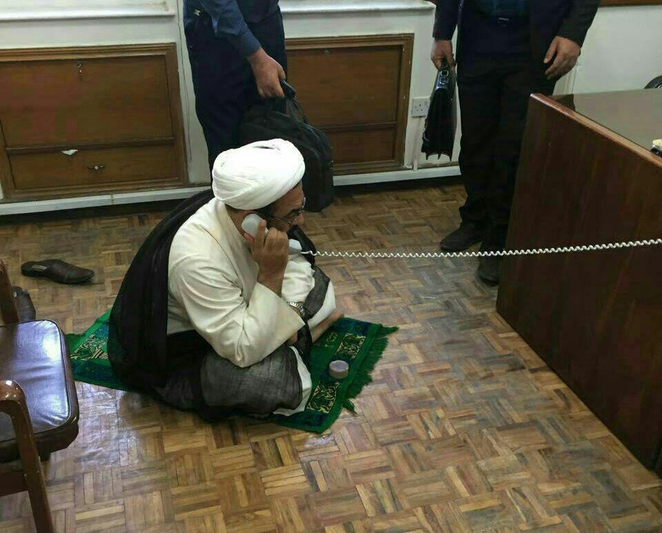 تحصن یک نماینده در استانداری خوزستان