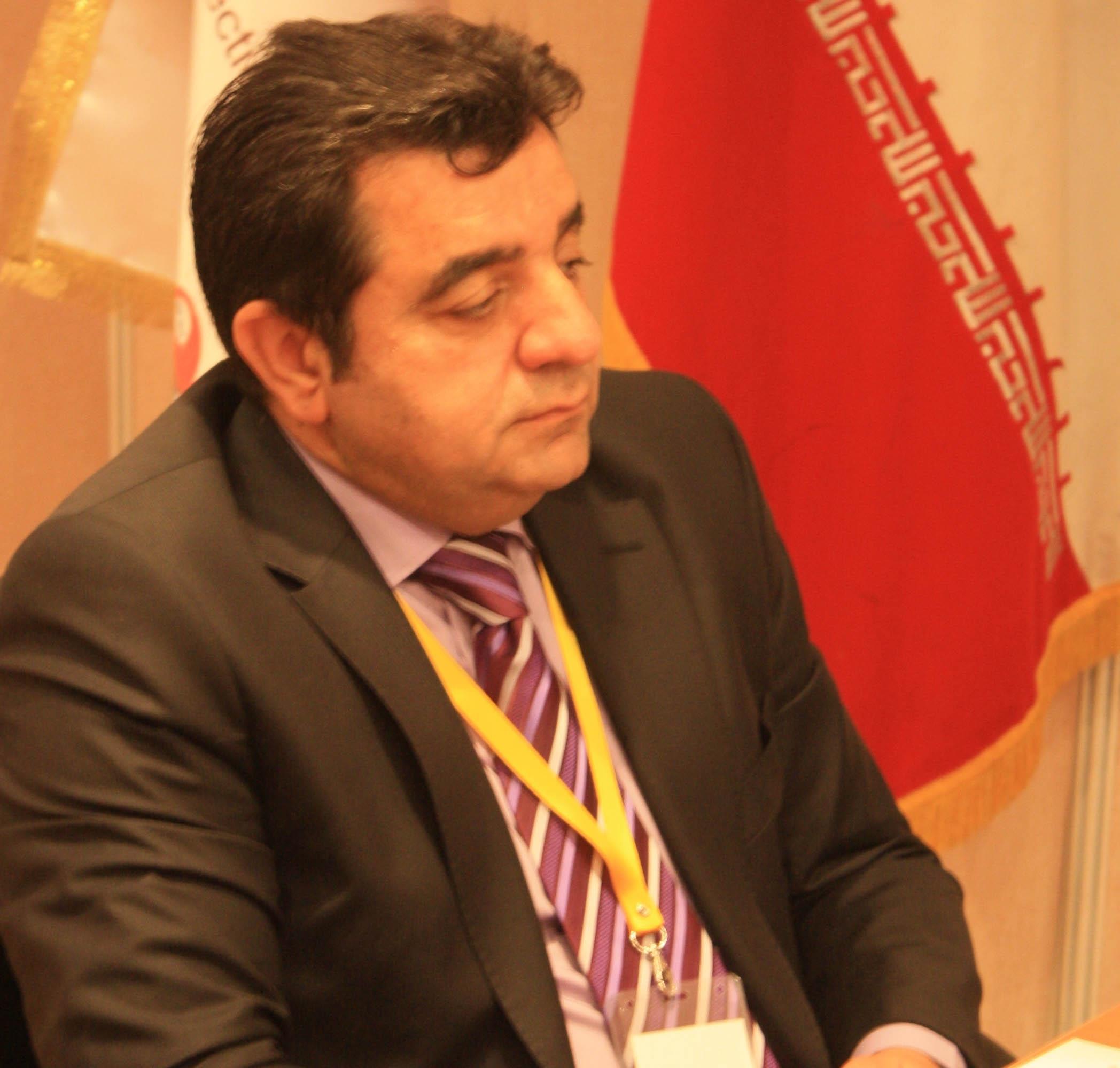 موفقیتی دیگر برای نمایندگان صنعت غذا- علیرضا مناقبی رییس هیات مدیره مجمع واردات شد.