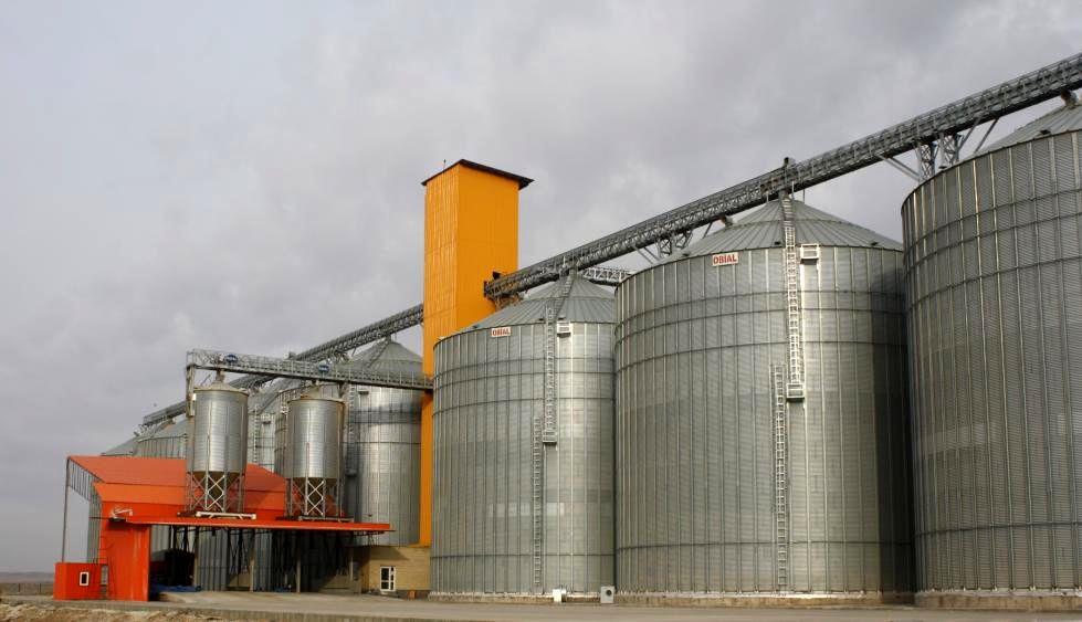 700 روز ذخیره گندم با عاملیت بانک کشاورزی