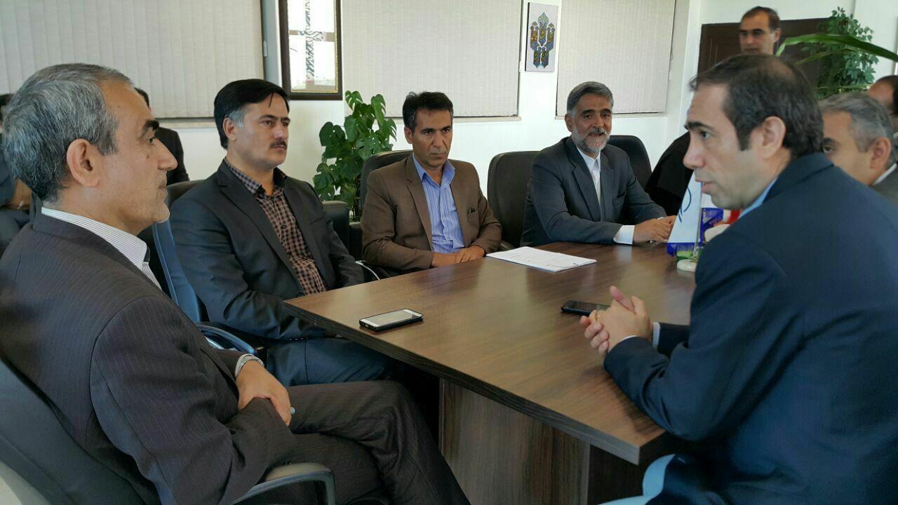 همکاری فائو با ایران برای جلوگیری از انقراض نسل شتر دوکوهانه