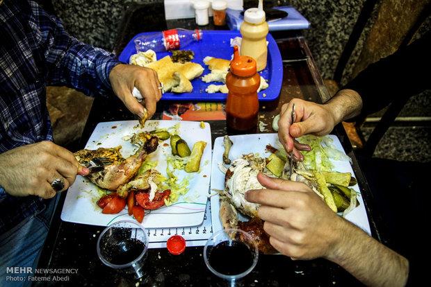 تبعات غذاهای شور و شیرین ایرانی‌ها/تغذیه سالم مانع ۳۰درصد سرطانها