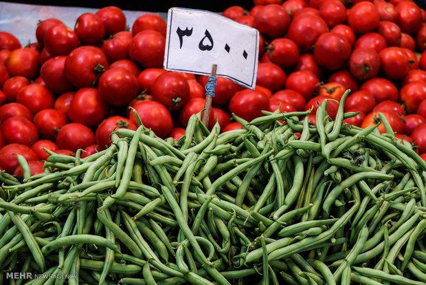 رکود به بازار میوه وتره‌بار رسید/قیمت 24قلم میوه و صیفی در بازار