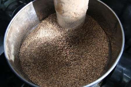 350 هکتار از اراضی ریگان زیر کشت کنجد قرار گرفت