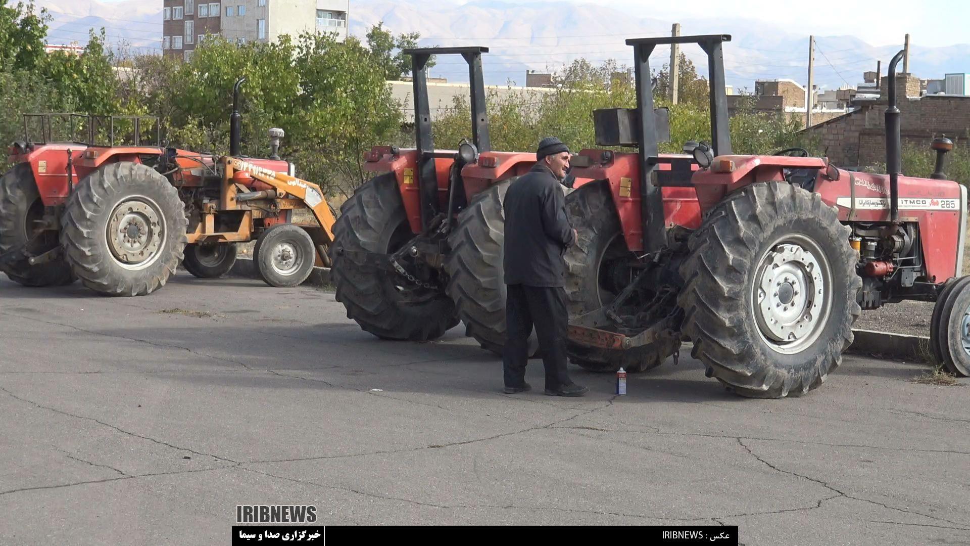 آغاز طرح شماره گذاری 100 دستگاه تراکتور در مرند