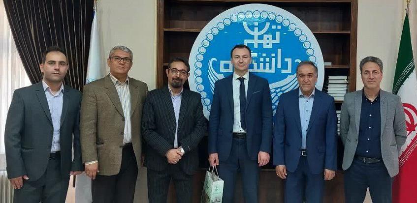 گسترش همکاری دانشگاه تهران و دانشگاه فدریکو ایتالیا در زمینه منابع طبیعی