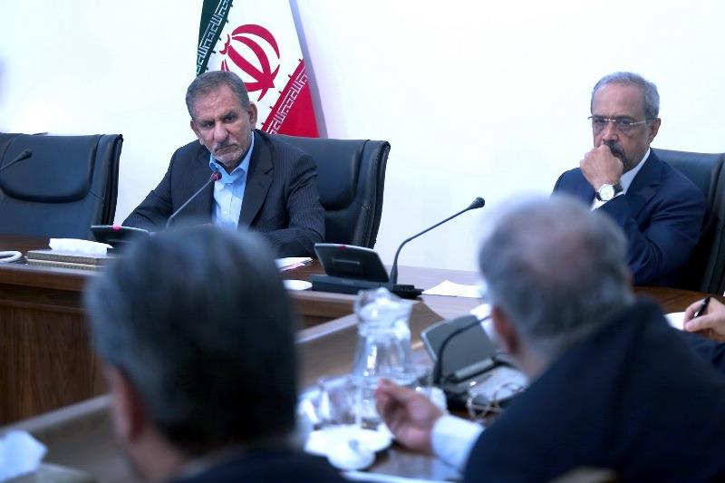 جهانگیری : مردم باید روزانه از آخرین تحولات ارزی مطلع شوند