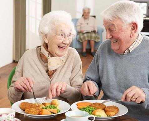 تغذیه سالم در سنین مختلف زندگی